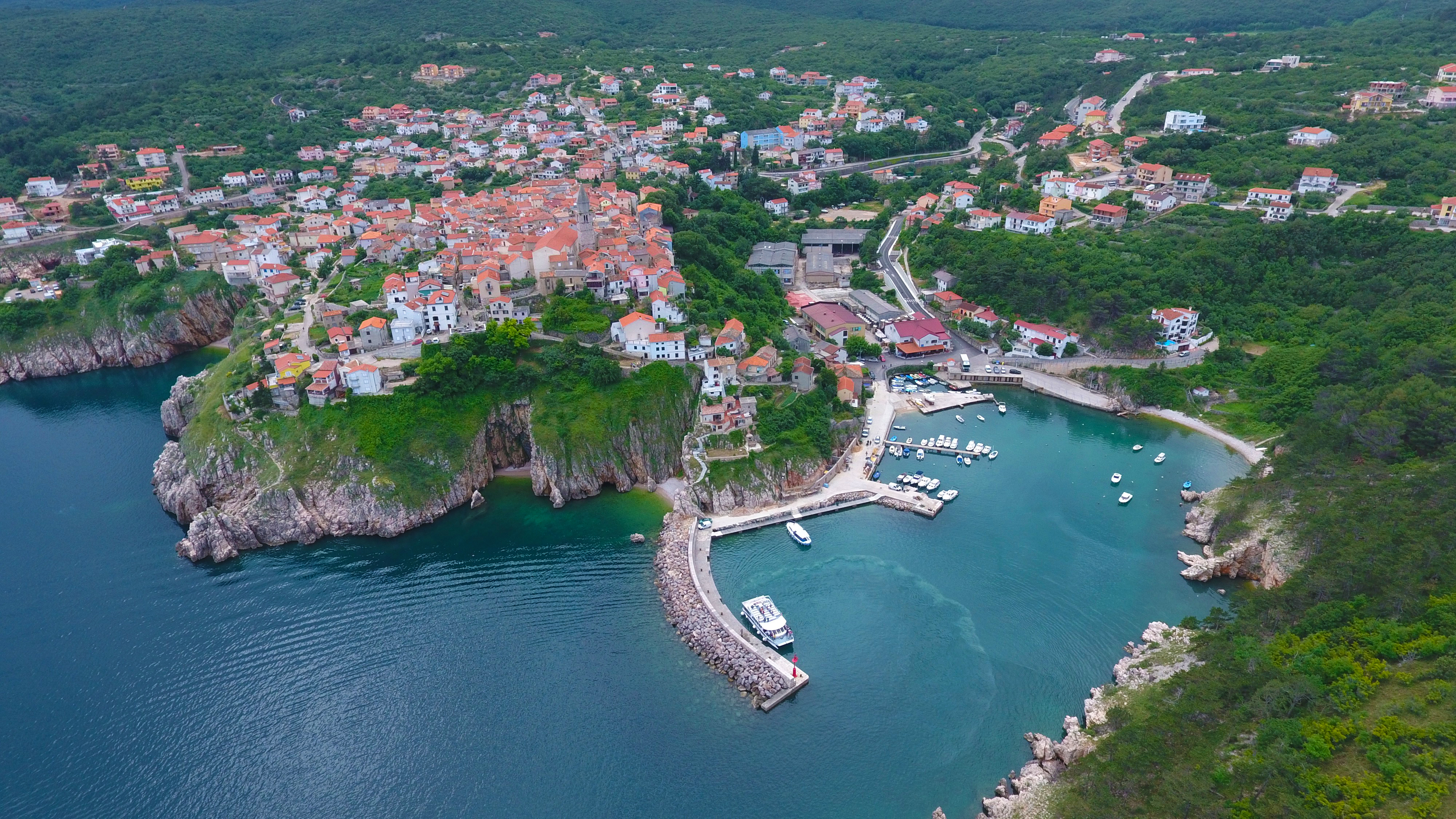 Luxury Holiday Villa Rental in Krk Island, Croatia